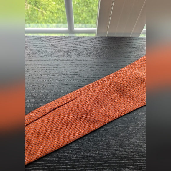 Banana Republic Mens Silk Neck Tie Geometric Copper Rust Orange Indigo Like New! - Picture 5 of 7